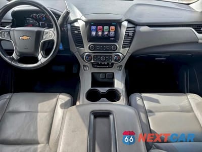 Zdjęcie 8 z 15 samochodu: 2015 CHEVROLET SUBURBAN C1500 LT VIN:1GNSCJKC8FR505342 - miniatura