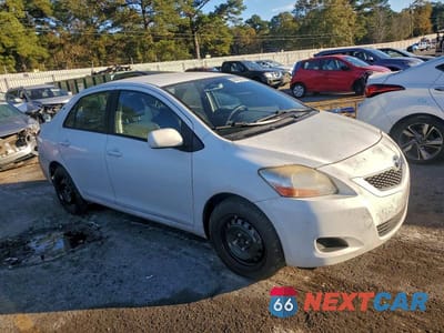 Czwarte zdjęcie samochodu z boku: 2011 TOYOTA YARIS VIN:JTDBT4K39B1405429 - miniatura