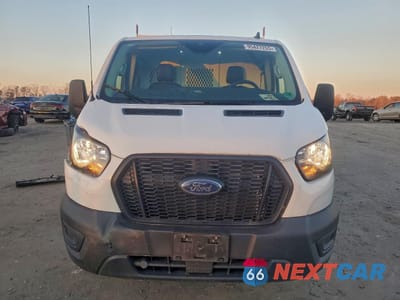 Piąte zdjęcie samochodu w środku: 2023 FORD TRANSIT T-250 DELIVERY VAN VIN:1FTBR1Y80PKB20667 - miniatura