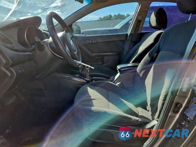 Zdjęcie 7 z 12 samochodu: 2012 KIA FORTE EX VIN:KNAFU4A25C5471796 - miniatura