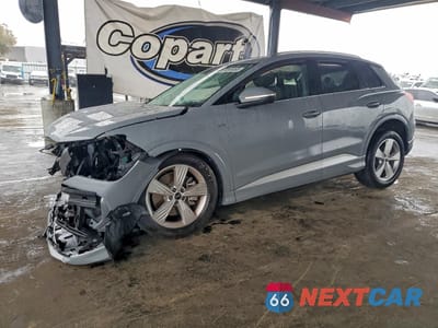 2024 AUDI Q4 E-TRON PREMIUM PLUS WA1LUBFZ9RP036223 - główne zdjęcie licytacji z USA - miniatura