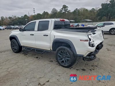 Drugie zdjęcie samochodu z przodu: 2024 CHEVROLET COLORADO TRAIL BOSS VIN:1GCPTEEK5R1283418 - miniatura