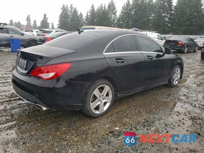 Trzecie zdjęcie samochodu z tyłu: 2016 MERCEDES-BENZ CLA 250 VIN:WDDSJ4EB4GN292424 - miniatura
