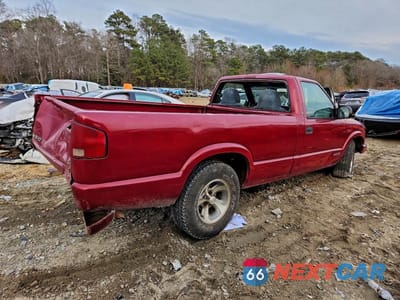 Trzecie zdjęcie samochodu z tyłu: 2000 CHEVROLET S TRUCK S10 VIN:1GCCS14W4YK203596 - miniatura