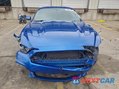 Piąte zdjęcie samochodu w środku: 2017 FORD MUSTANG GT VIN:1FA6P8CF8H5276659 - miniatura