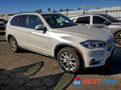 Czwarte zdjęcie samochodu z boku: 2016 BMW X5 XDR40E VIN:5UXKT0C59G0S75852 - miniatura