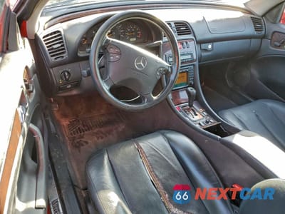 Zdjęcie 8 z 12 samochodu: 2000 MERCEDES-BENZ CLK 320 VIN:WDBLK65G2YT034501 - miniatura
