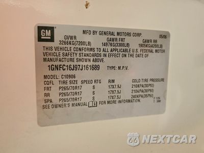 Zdjęcie 13 z 14 samochodu: 2007 CHEVROLET SUBURBAN C1500 VIN:1GNFC16J97J161689 - miniatura