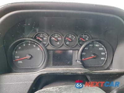 Zdjęcie 9 z 12 samochodu: 2024 GMC SIERRA K1500 VIN:1GTUUAED7RZ359152 - miniatura