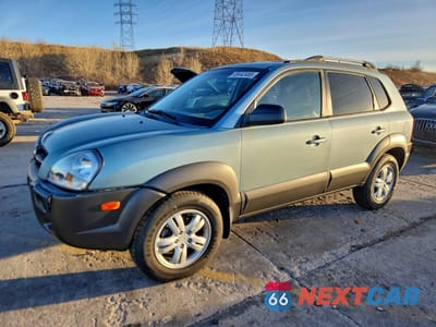 2008 HYUNDAI TUCSON SE KM8JN72D88U850280 - główne zdjęcie licytacji z USA - miniatura