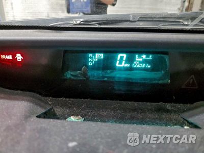 Zdjęcie 9 z 12 samochodu: 2007 TOYOTA PRIUS VIN:JTDKB20U777659664 - miniatura