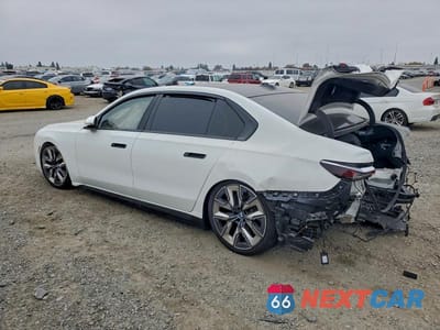 Drugie zdjęcie samochodu z przodu: 2024 BMW I7 EDRIVE50 VIN:WBY43EJ01RCP83408 - miniatura