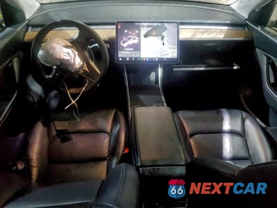 Zdjęcie 8 z 11 samochodu: 2020 TESLA MODEL Y VIN:5YJYGDEF5LF002884 - miniatura