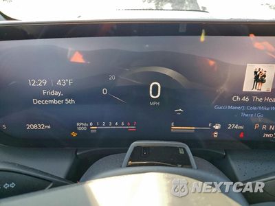 Zdjęcie 9 z 13 samochodu: 2025 BUICK ENCLAVE AVENIR VIN:5GAEVCRS6SJ159519 - miniatura