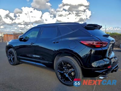 Drugie zdjęcie samochodu z przodu: 2023 CHEVROLET BLAZER RS VIN:3GNKBERS1PS235991 - miniatura