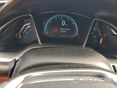 Zdjęcie 9 z 12 samochodu: 2017 HONDA CIVIC EX VIN:19XFC2F72HE006984 - miniatura