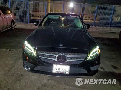 Piąte zdjęcie samochodu w środku: 2020 MERCEDES-BENZ C 300 VIN:W1KWF8DB5LR598420 - miniatura