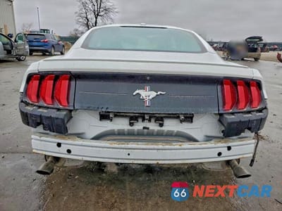 Zdjęcie 6 z 11 samochodu: 2019 FORD MUSTANG VIN:1FA6P8THXK5124696 - miniatura