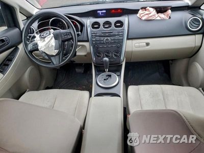 Zdjęcie 8 z 13 samochodu: 2010 MAZDA CX-7 VIN:JM3ER2WM8A0329216 - miniatura