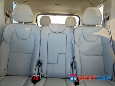 Zdjęcie 10 z 14 samochodu: 2023 VOLVO XC90 CORE VIN:YV4L12PV0P1941294 - miniatura