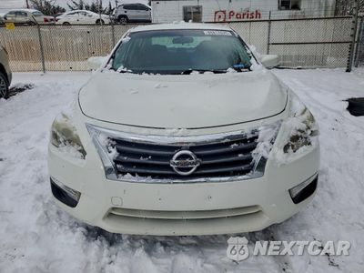 Piąte zdjęcie samochodu w środku: 2015 NISSAN ALTIMA 2.5 VIN:1N4AL3AP2FN405643 - miniatura