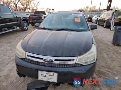 Piąte zdjęcie samochodu w środku: 2008 FORD FOCUS SE VIN:1FAHP35NX8W176427 - miniatura