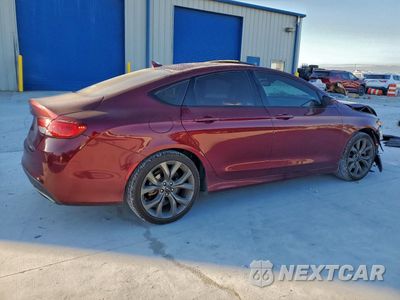 Trzecie zdjęcie samochodu z tyłu: 2015 CHRYSLER 200 S VIN:1C3CCCBGXFN551536 - miniatura