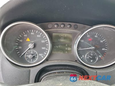 Zdjęcie 9 z 15 samochodu: 2006 MERCEDES-BENZ ML 350 VIN:4JGBB86E06A083139 - miniatura
