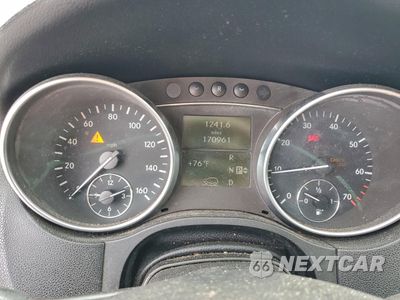 Zdjęcie 9 z 15 samochodu: 2006 MERCEDES-BENZ ML 350 VIN:4JGBB86E06A083139 - miniatura