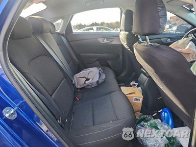 Zdjęcie 10 z 13 samochodu: 2020 KIA FORTE FE VIN:3KPF24AD5LE262265 - miniatura