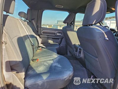Zdjęcie 10 z 13 samochodu: 2024 RAM 2500 BIG HORN VIN:3C6UR5DL8RG312916 - miniatura