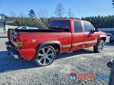 Trzecie zdjęcie samochodu z tyłu: 1999 CHEVROLET SILVERADO K1500 VIN:1GCEK19T2XE222359 - miniatura