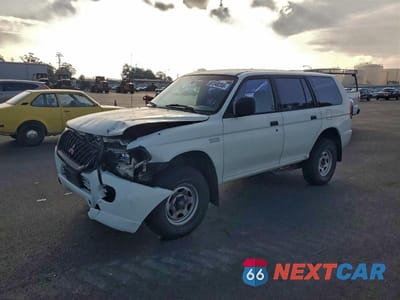 2000 MITSUBISHI MONTERO SPORT ES JA4LS21H0YP807705 - główne zdjęcie licytacji z USA - miniatura
