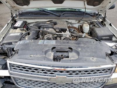 Zdjęcie 11 z 12 samochodu: 2005 CHEVROLET SILVERADO K3500 VIN:1GCJK33275F884925 - miniatura