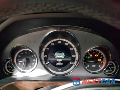 Zdjęcie 9 z 11 samochodu: 2013 MERCEDES-BENZ E 350 VIN:WDDHF5KB4DA747331 - miniatura