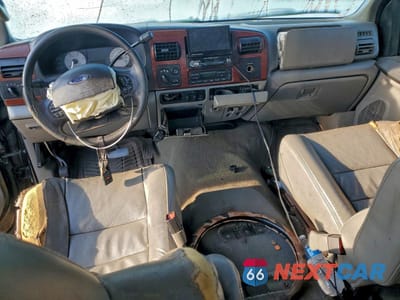 Zdjęcie 8 z 14 samochodu: 2006 FORD F350 SRW SUPER DUTY VIN:1FTWW31P36ED57187 - miniatura