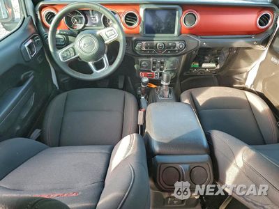 Zdjęcie 8 z 12 samochodu: 2023 JEEP GLADIATOR RUBICON VIN:1C6JJTBG8PL569000 - miniatura