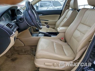 Zdjęcie 7 z 15 samochodu: 2012 HONDA ACCORD SE VIN:1HGCP2F66CA172534 - miniatura