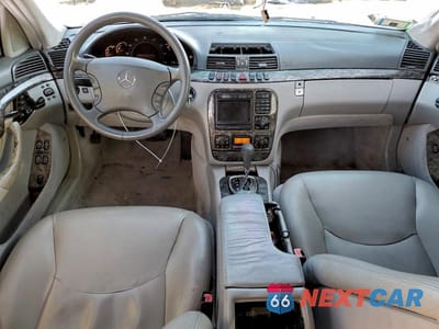 Zdjęcie 8 z 11 samochodu: 2000 MERCEDES-BENZ S 500 VIN:WDBNG75J9YA047771 - miniatura