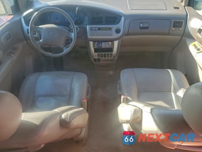 Zdjęcie 8 z 15 samochodu: 2002 TOYOTA SIENNA LE VIN:4T3ZF13C52U427433 - miniatura