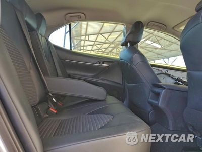 Zdjęcie 10 z 12 samochodu: 2018 TOYOTA CAMRY L VIN:4T1B11HKXJU142833 - miniatura