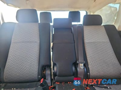 Zdjęcie 10 z 13 samochodu: 2019 TOYOTA 4RUNNER SR5 VIN:JTEZU5JR1K5209724 - miniatura