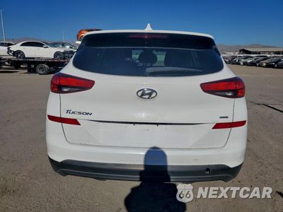 Zdjęcie 6 z 14 samochodu: 2019 HYUNDAI TUCSON SE VIN:KM8J2CA44KU878443 - miniatura