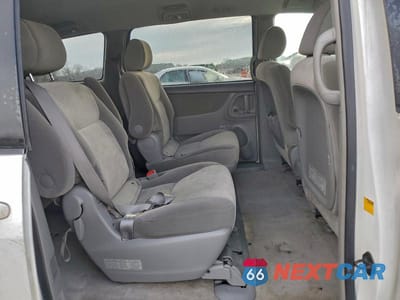 Zdjęcie 11 z 13 samochodu: 2007 TOYOTA SIENNA CE VIN:5TDZK23C67S073383 - miniatura