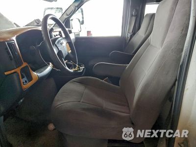 Zdjęcie 7 z 13 samochodu: 2004 GMC SAVANA RV G1500 VIN:1GDFG15X941207290 - miniatura