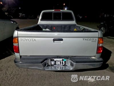 Zdjęcie 6 z 12 samochodu: 2002 TOYOTA TACOMA XTRACAB VIN:5TEVL52N12Z039881 - miniatura