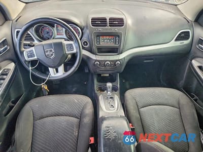 Zdjęcie 8 z 12 samochodu: 2016 DODGE JOURNEY SE VIN:3C4PDCAB5GT195160 - miniatura