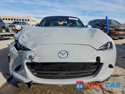 Piąte zdjęcie samochodu w środku: 2024 MAZDA MX-5 MIATA GRAND TOURING VIN:JM1NDAD78R0606246 - miniatura