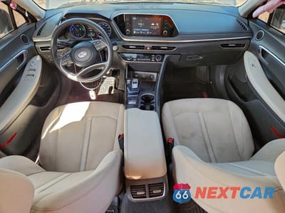 Zdjęcie 8 z 11 samochodu: 2021 HYUNDAI SONATA HYBRID VIN:KMHL24JJ8MA030252 - miniatura