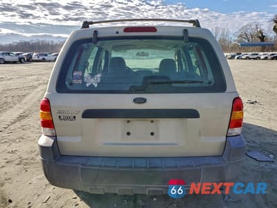 Zdjęcie 6 z 13 samochodu: 2005 FORD ESCAPE XLS VIN:1FMYU92ZX5KA88358 - miniatura